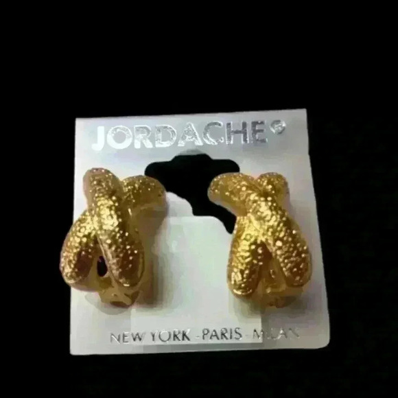 Jordache gold earrings - Picture 3 of 3